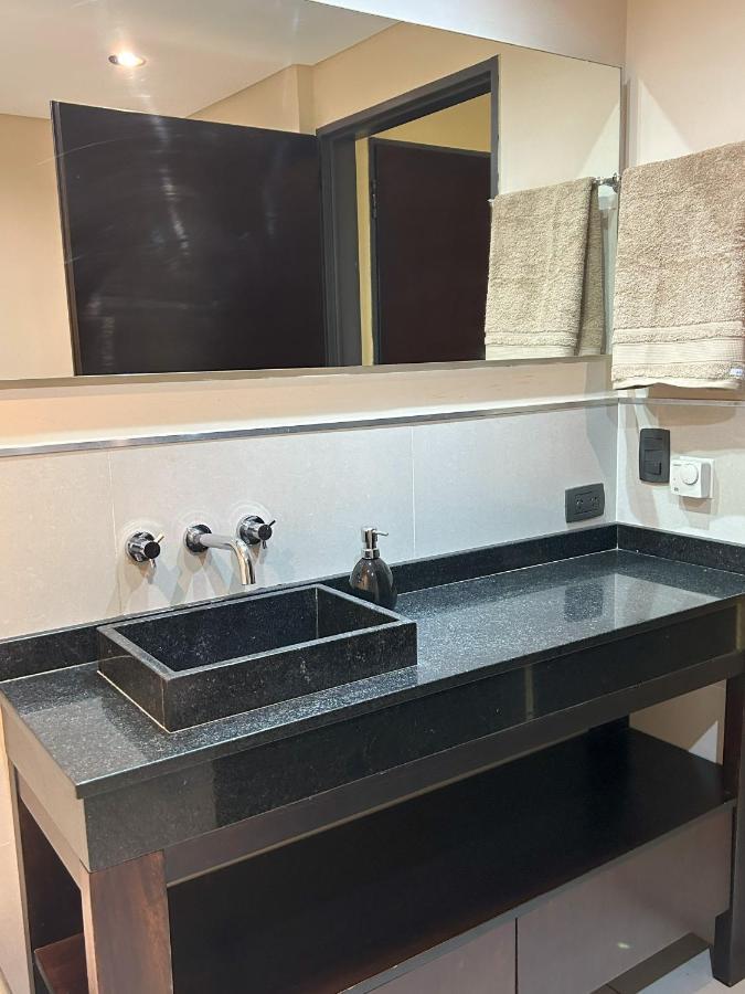 Comfortable Modern Apartment บัวโนสไอเรส ภายนอก รูปภาพ